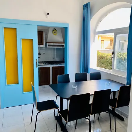 La Casa Azzurra Apartment *